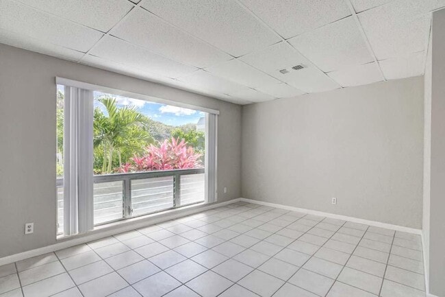 Building Photo - 6600 N Ocean Blvd