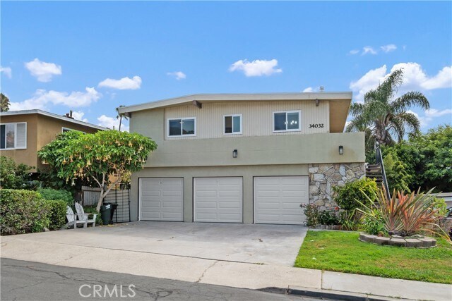 Building Photo - 34032 La Serena Dr