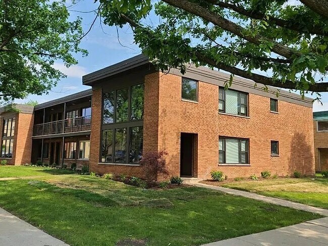 1143 David Dr Unit 8, Bensenville, IL 60106 - Apartments in Bensenville ...