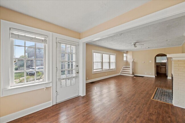 Foto del edificio - 527-527 E 52nd St