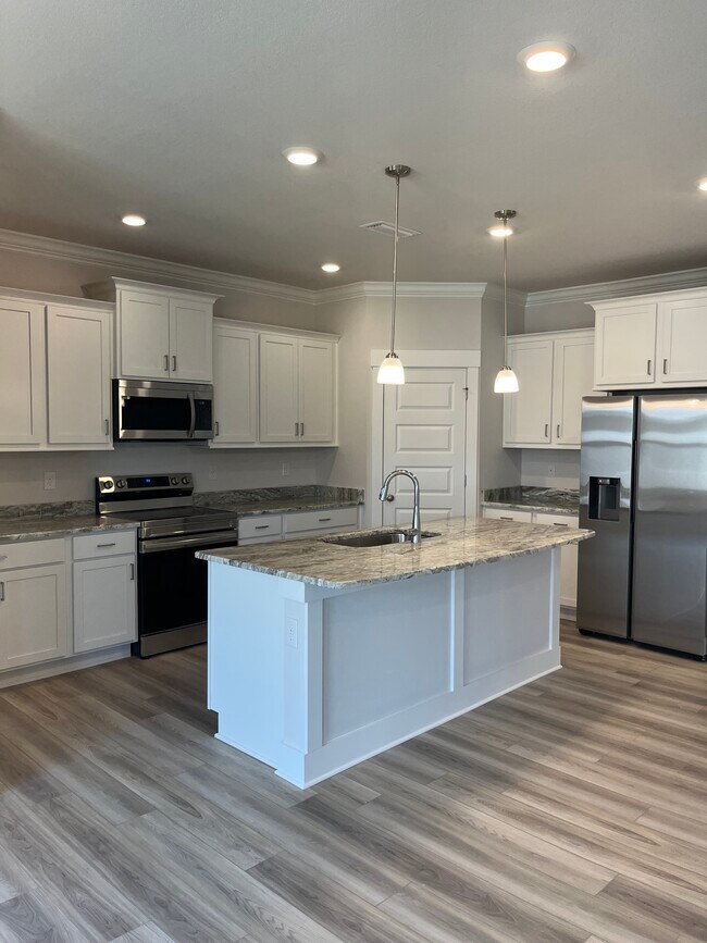 Building Photo - 7076 Marble Ct