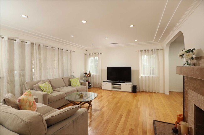 Foto del edificio - 1105 N Everett St