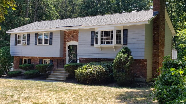 Foto del edificio - 1 Cardinal Ln