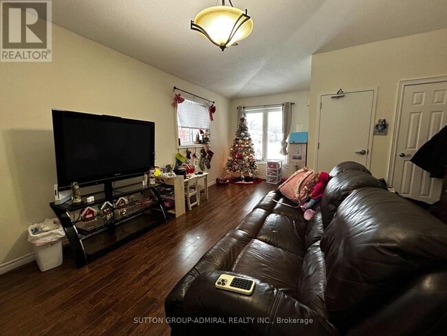 Building Photo - 64 Copeman Crescent