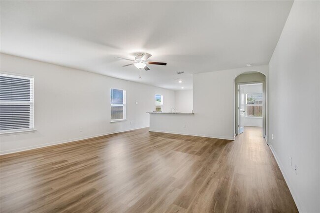 Building Photo - 3926 Turtle Creek