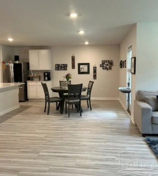 Foto del edificio - 2624 Saltgrass Wy