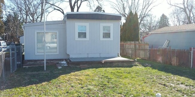 Building Photo - 3147 Clive Ave