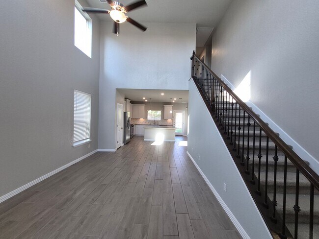 Foto del edificio - 2102 Gabby Cole Ln