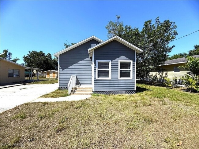 Building Photo - 3341 Marion St