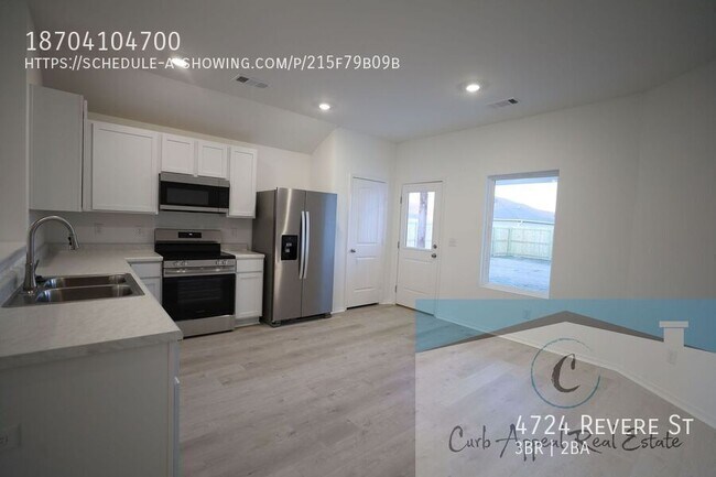 Foto del edificio - 4724 Revere St