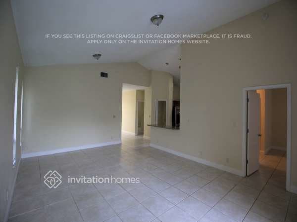 Building Photo - 5105 Buchanan Rd