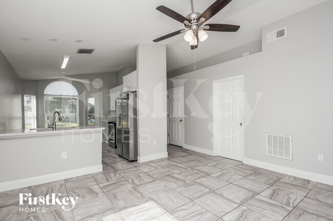 Foto del edificio - 4117 Berkshire Bay Ct
