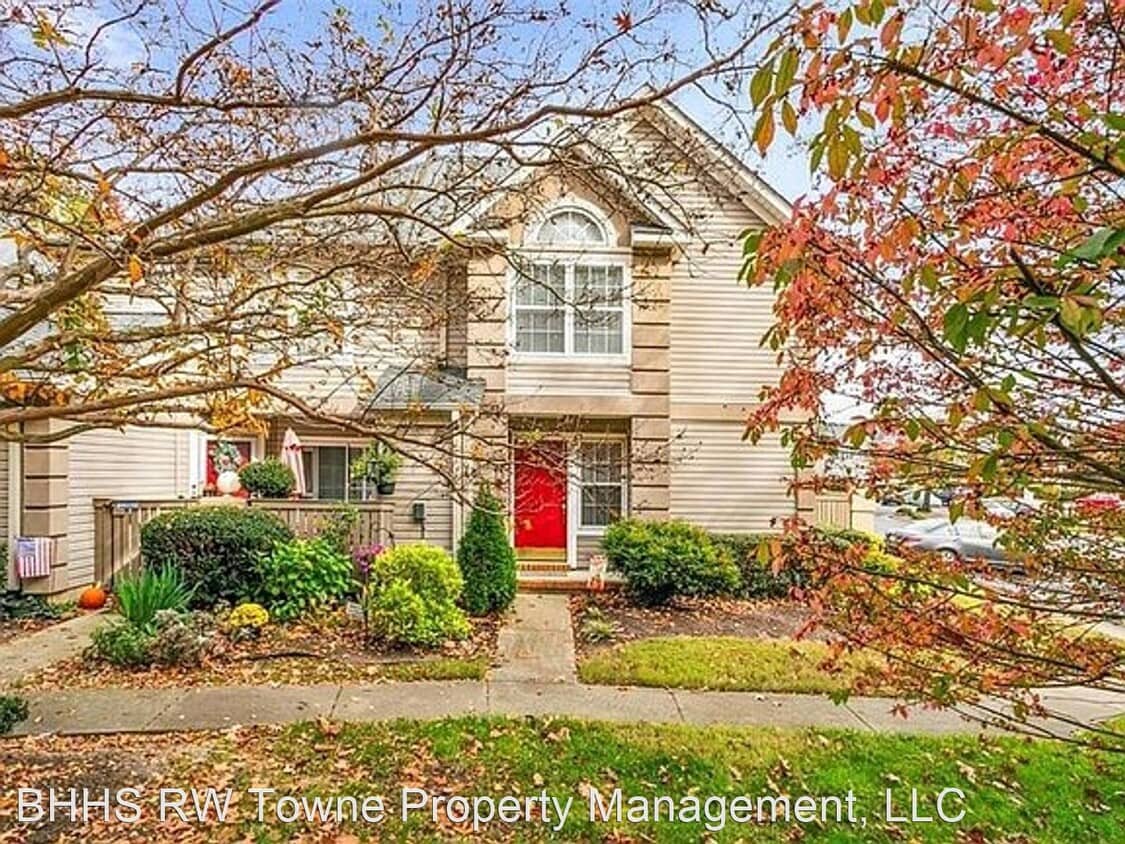 Primary Photo - 2 br, 2.5 bath House - 1306 Queens Crossing