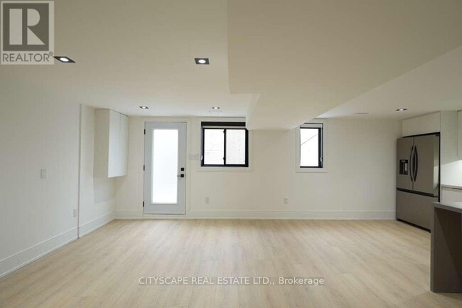 Building Photo - 2893 Folkway Dr