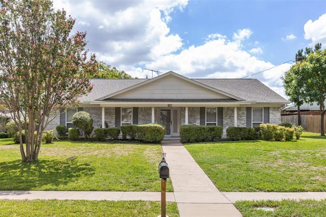 Primary Photo - 421 Shady Brook Dr