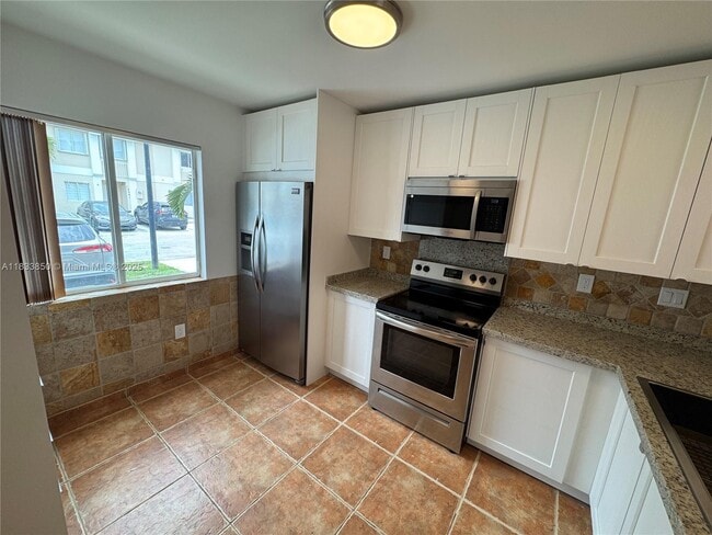 Building Photo - 14102 SW 176th Terr