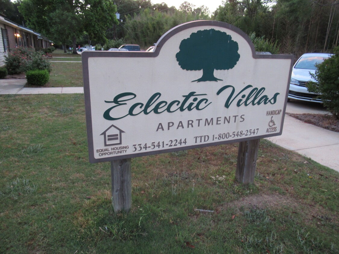 Eclectic Villas Apartments in Eclectic, AL