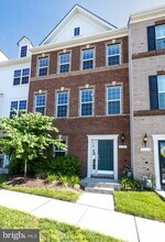 Building Photo - 2127 Garden Grove Ln