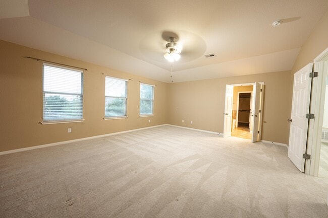 Foto del edificio - 9517 Eagle Knoll Dr