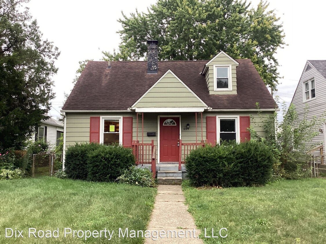 Foto principal - 3 br, 1 bath House - 604 Fifteenth Avenue,