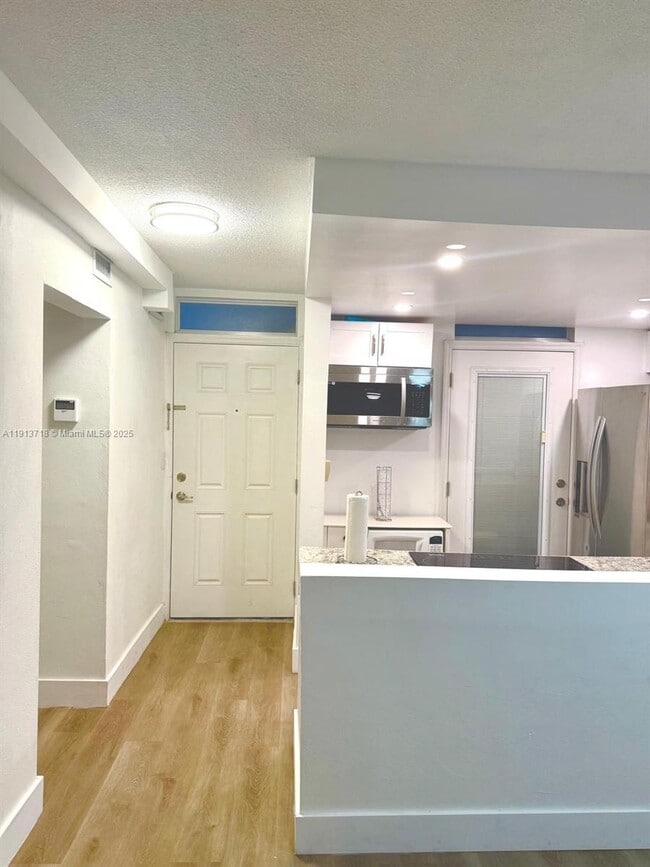 Foto del edificio - 1045 10th St