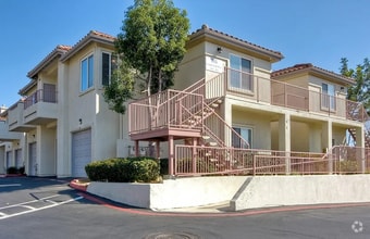 Building Photo - 545 Lands End Way