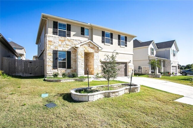 Foto del edificio - 217 Birkshire Dr