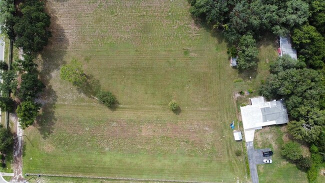 Building Photo - 16145 Boyette Rd
