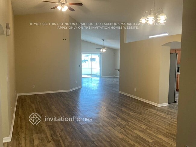 Foto del edificio - 4267 Mt Carmel Ln