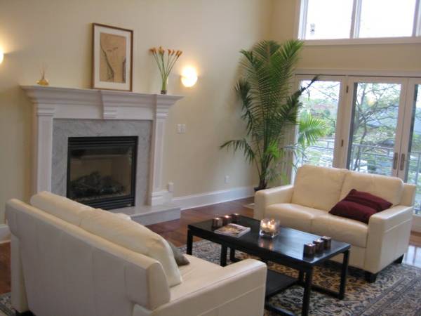 Primary Photo - 1164 River Rd