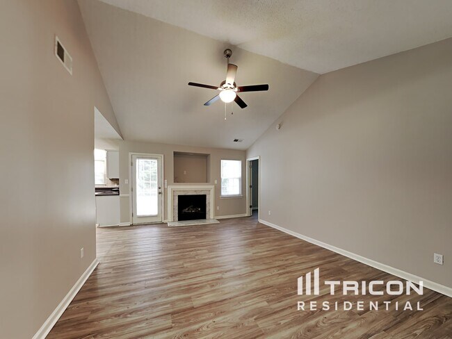Foto del edificio - 11841 Winter Pine Lane Charlotte NC