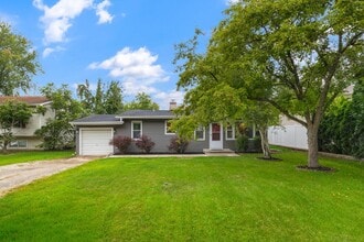Building Photo - 1112 Villa Vista Dr