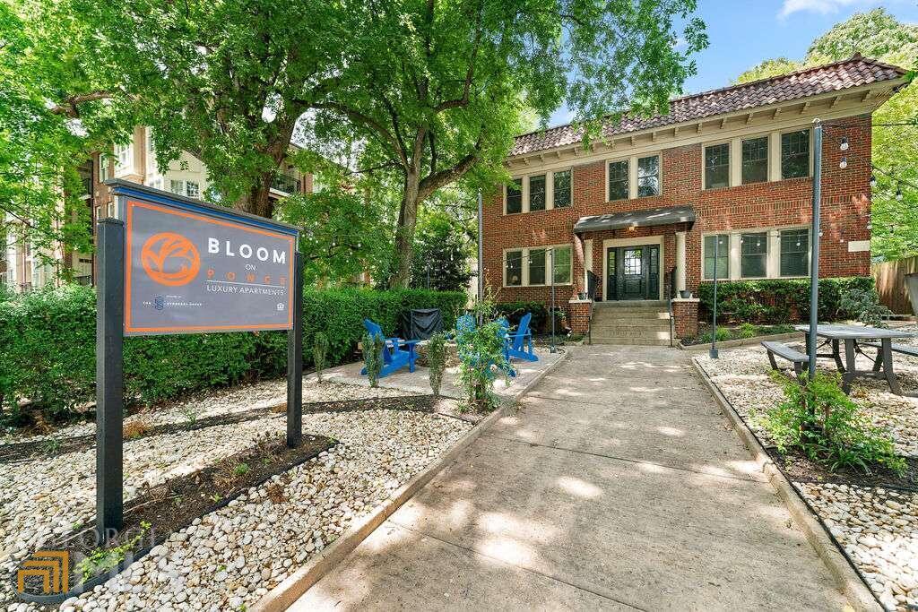 Foto principal - 856 Ponce De Leon Ave NE