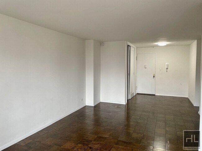 Foto del edificio - E 16 ST
