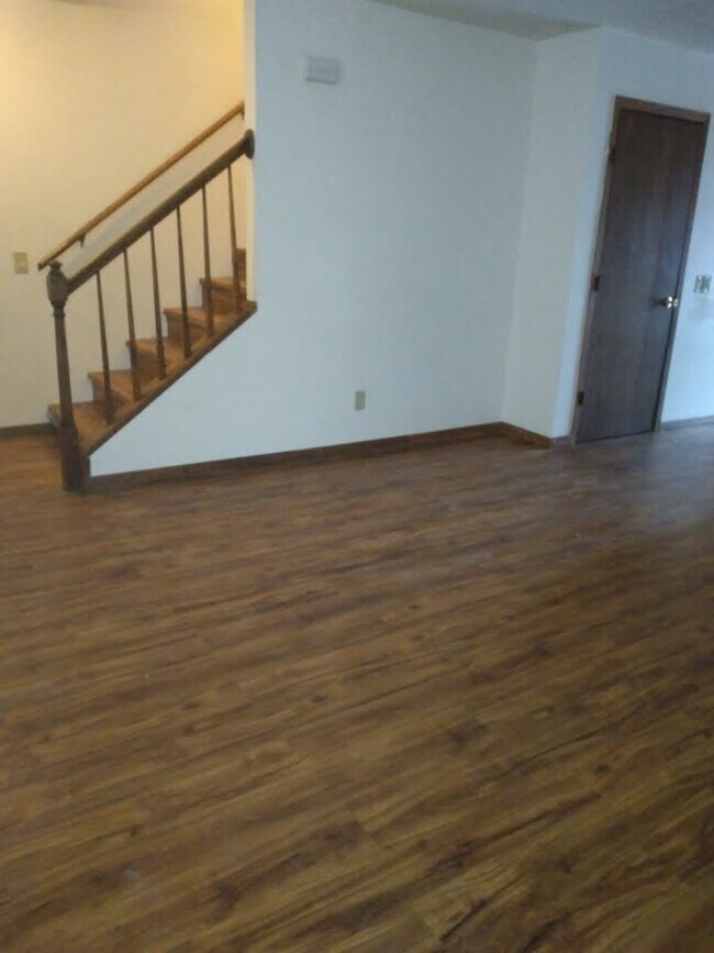 Foto del edificio - 1132 Gammon Ln