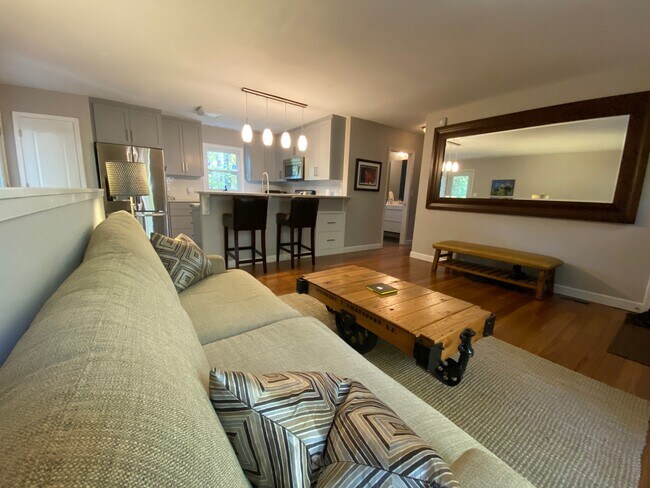 Sala de estar - 121 Johnson St