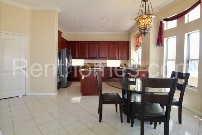 Building Photo - 11743 Windcrest Ln