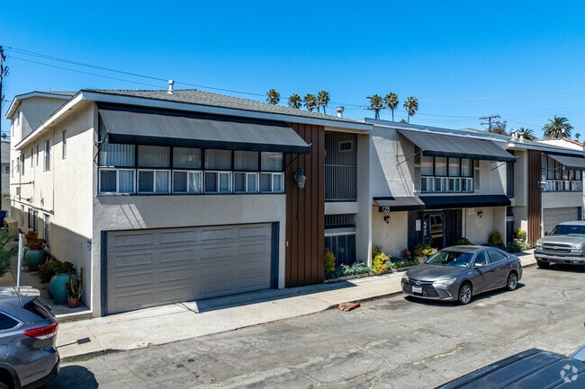 Foto del edificio - 125 Ximeno Ave.