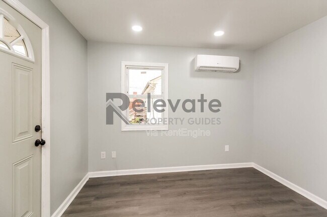 Foto del edificio - 129 S Old Church St