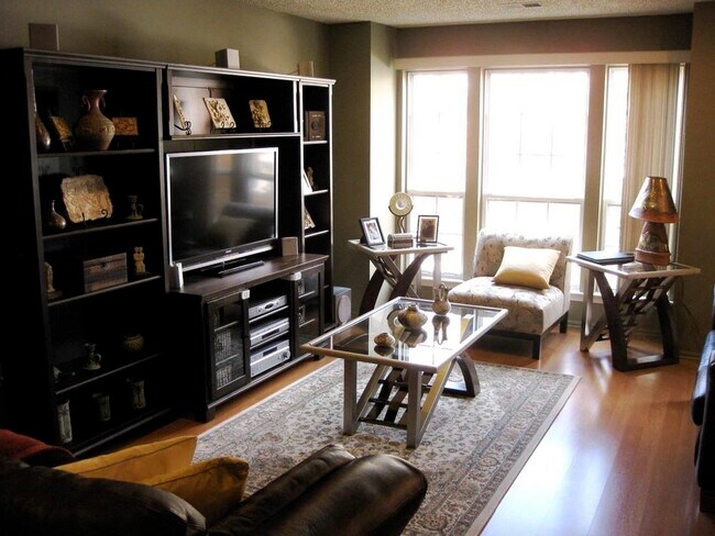 Foto del edificio - 16 Cottonwood St