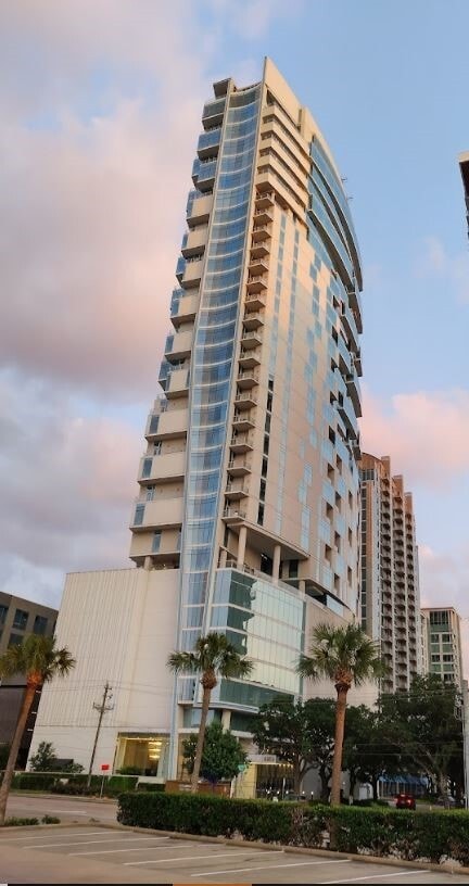 Foto del edificio - 4521 San Felipe St