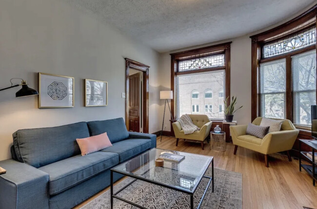 Foto del edificio - 2701 W Haddon Ave