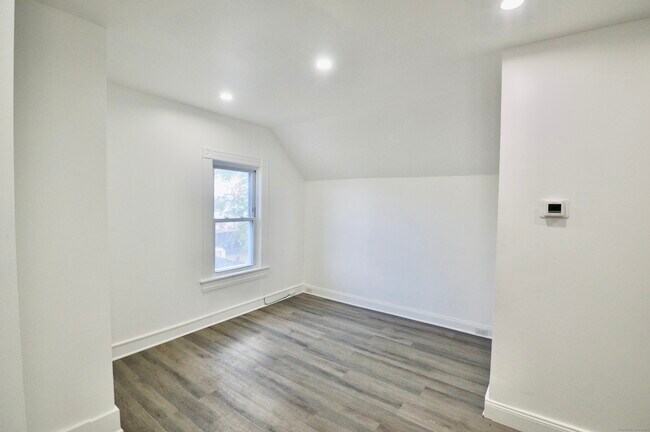 Foto del edificio - 161 Deacon St