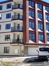 Building Photo - 18 Johnson Ave