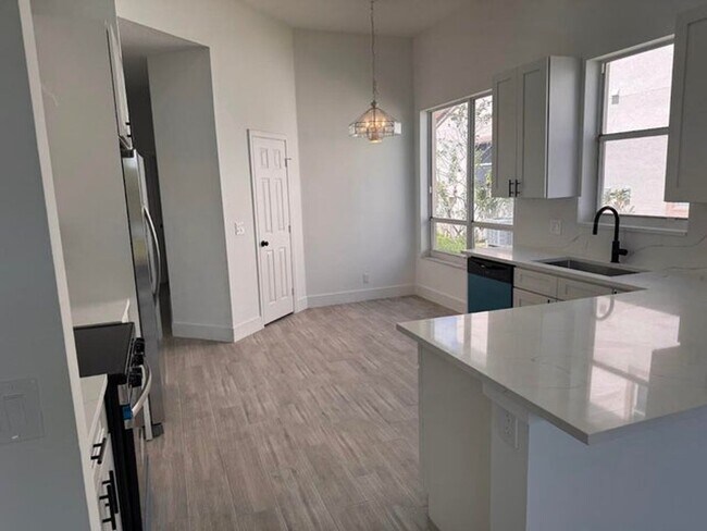 Photo - 13377 NW 14TH Street House