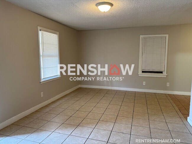 Foto del edificio - Classic 2 bedroom 1 bath in Memphis Now Av...