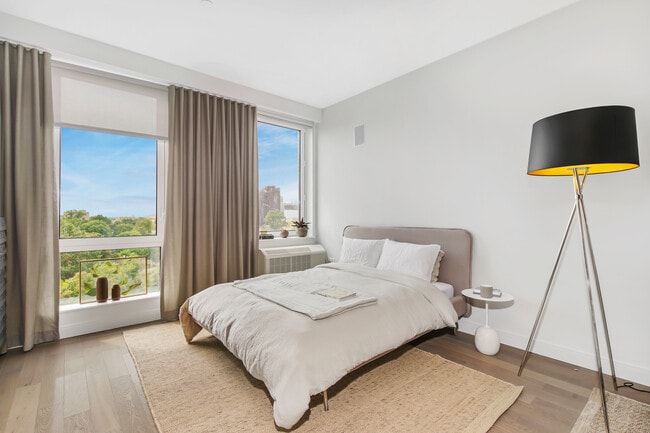 Building Photo - ParkHill City