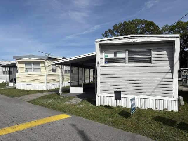 Foto principal - 2850 New Tampa Hwy