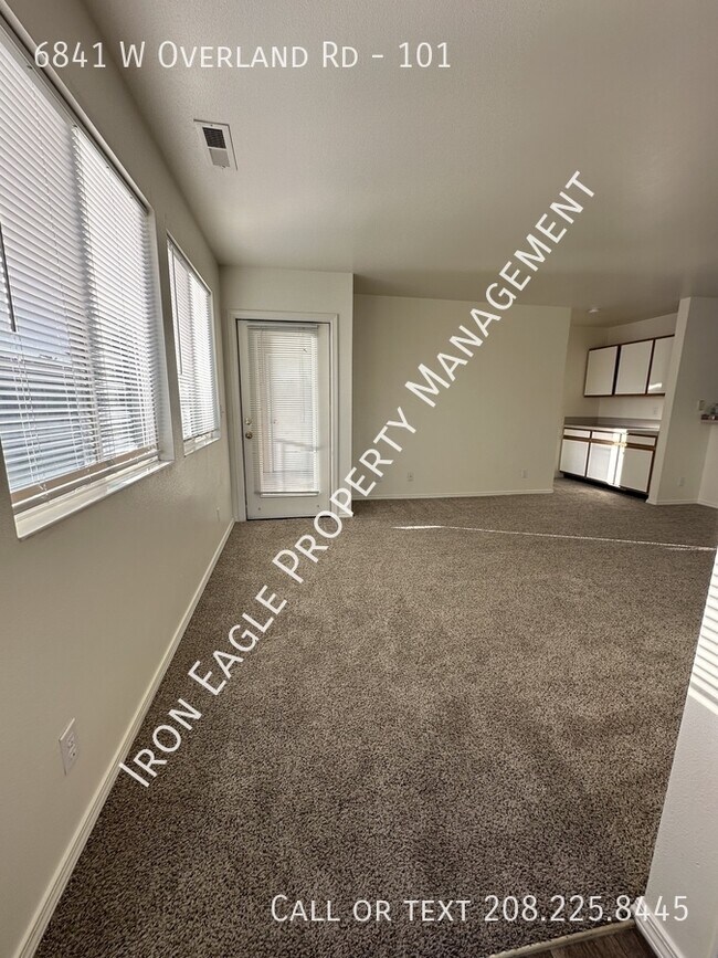 Foto del edificio - 6841 W Overland Rd
