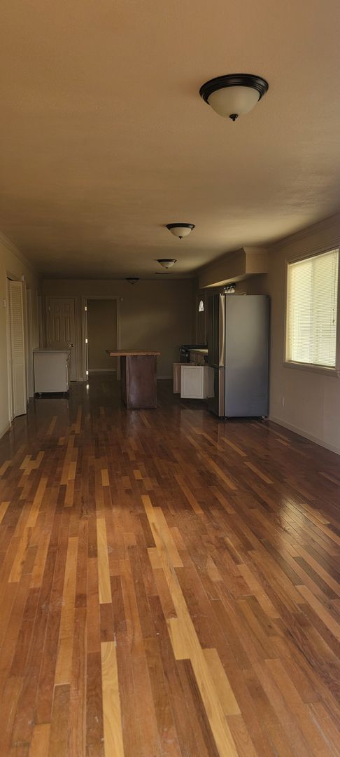 Foto del edificio - 3129 Elizabeth St